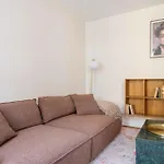 Cozy Next To The Metro 哥本哈根